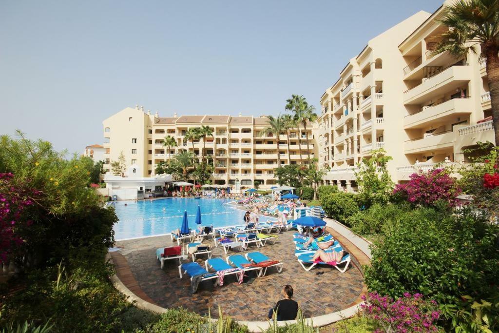 الشقق الفندقية لوس كريستيانوسفي  Castle Harbour المظهر الخارجي الصورة